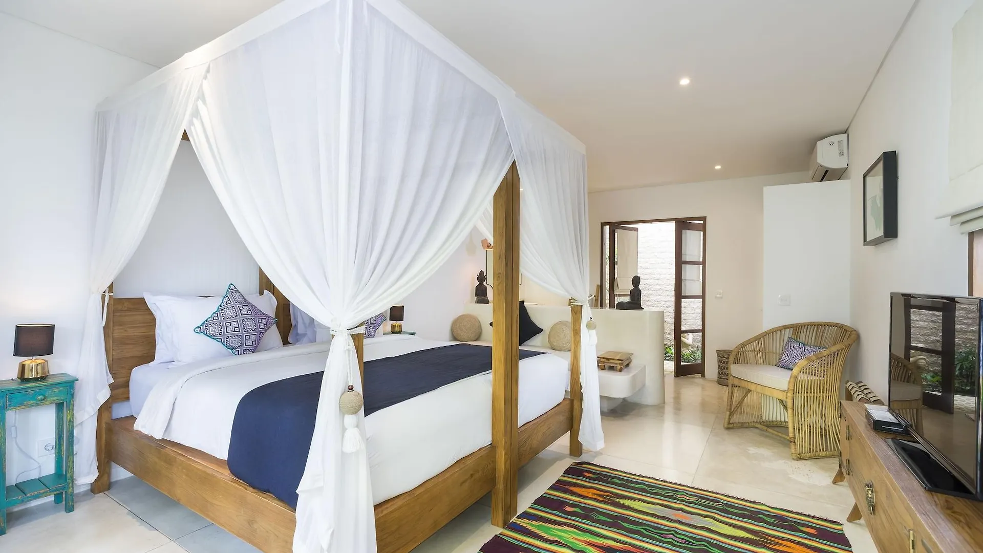 Calma Ubud Suite & Villas - Rice Fields View, Infinity Pool ! 4*,  Indonesien