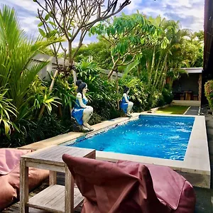 Ayu 2 Gasthuis Canggu