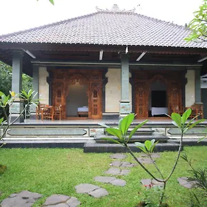 Cucu House Homestay