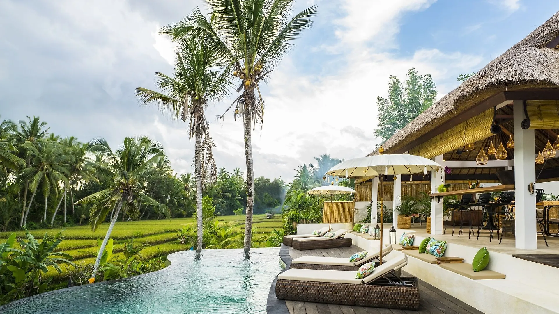 Calma Ubud Suite & Villas - Rice Fields View, Infinity Pool ! מלון